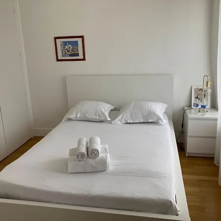 Apartamento Spacieux, Lumineux Et Bien Place Pour 6personnes, Parking Interieur Villeurbanne