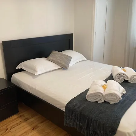 Apartment Spacieux, Lumineux Et Bien Place Pour 6personnes, Parking Interieur *
